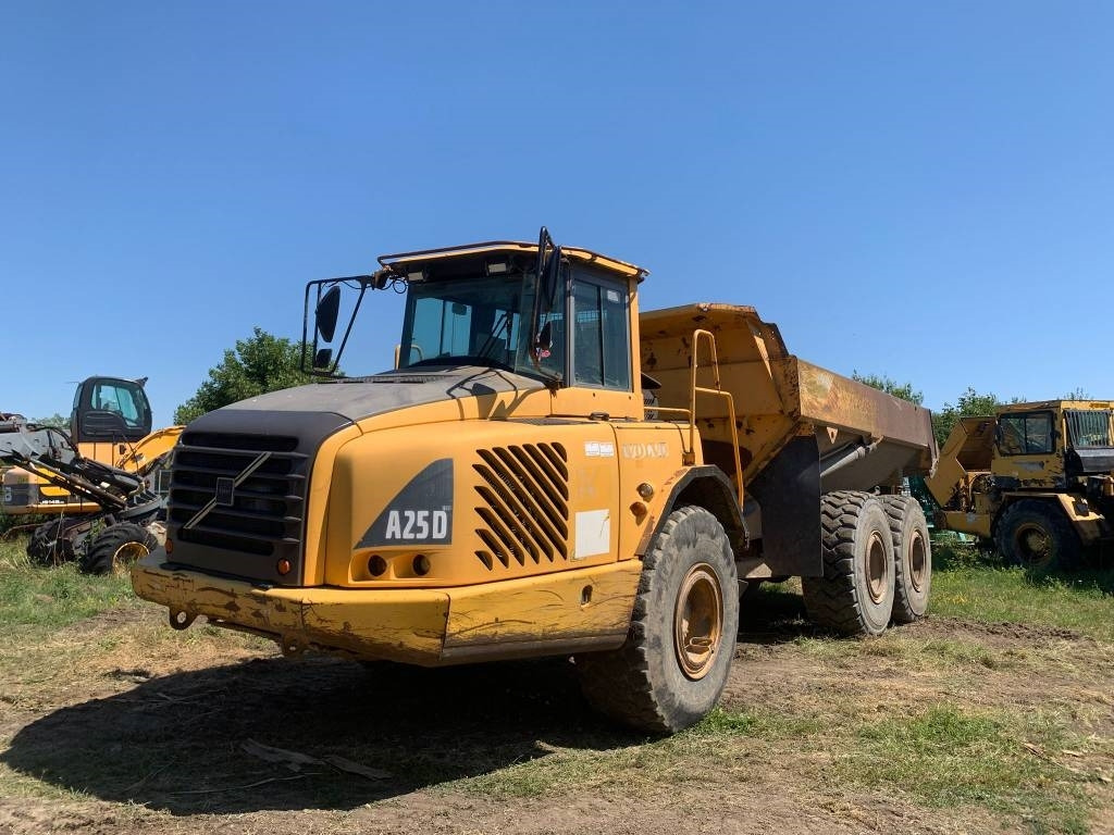 Volvo A 25 D - Xe ben đổ có khớp nối: hình 1 Volvo A 25 D - Xe ben đổ có khớp nối: hình 1