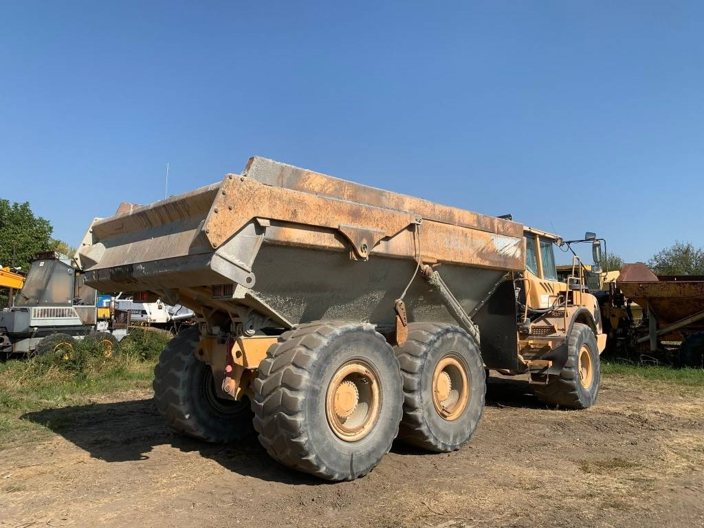 Volvo A 30 D - Xe ben đổ có khớp nối: hình 3 Volvo A 30 D - Xe ben đổ có khớp nối: hình 3