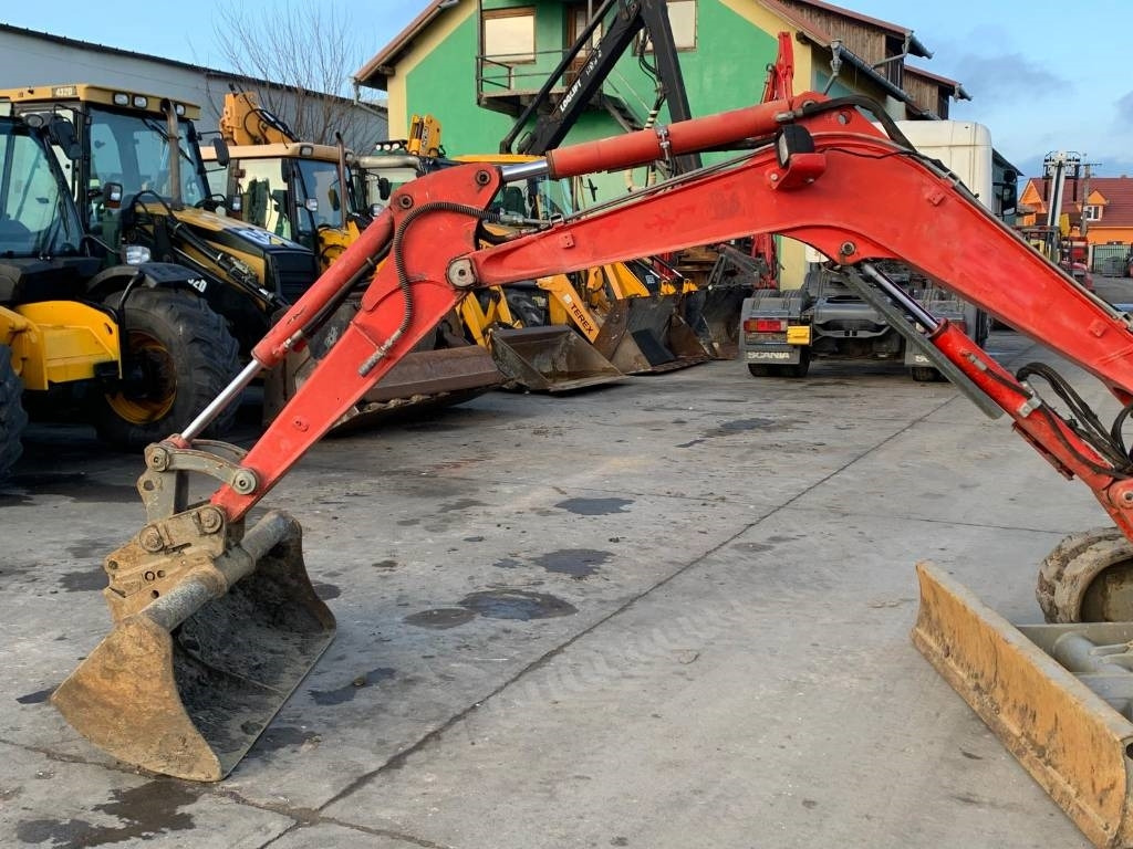 Wacker Neuson 28 Z3 RD - Máy xúc mini: hình 3 Wacker Neuson 28 Z3 RD - Máy xúc mini: hình 3