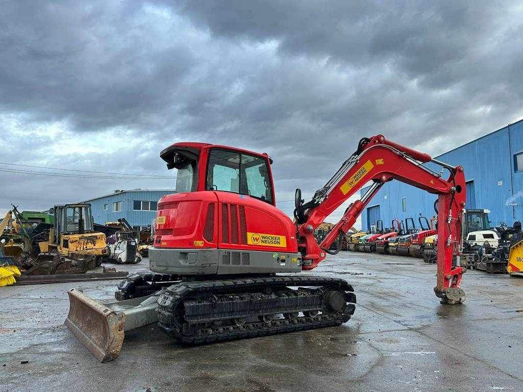 Máy xúc mini Wacker Neuson EZ 80: hình 7