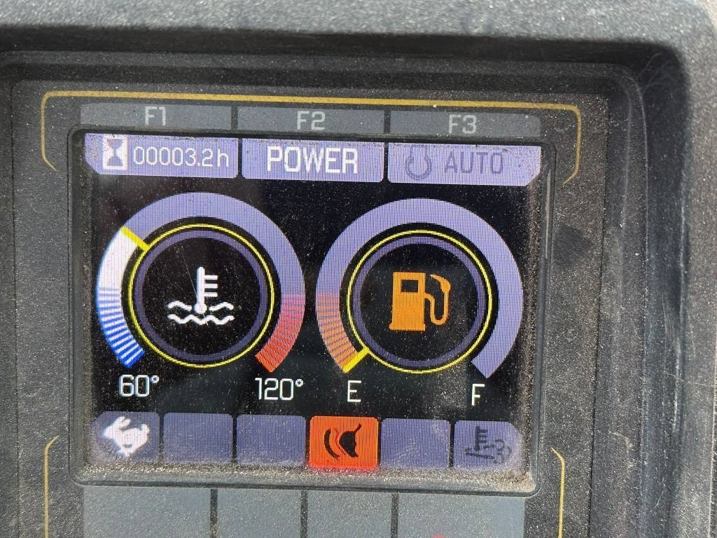 Máy xúc mini Wacker Neuson EZ 80: hình 10