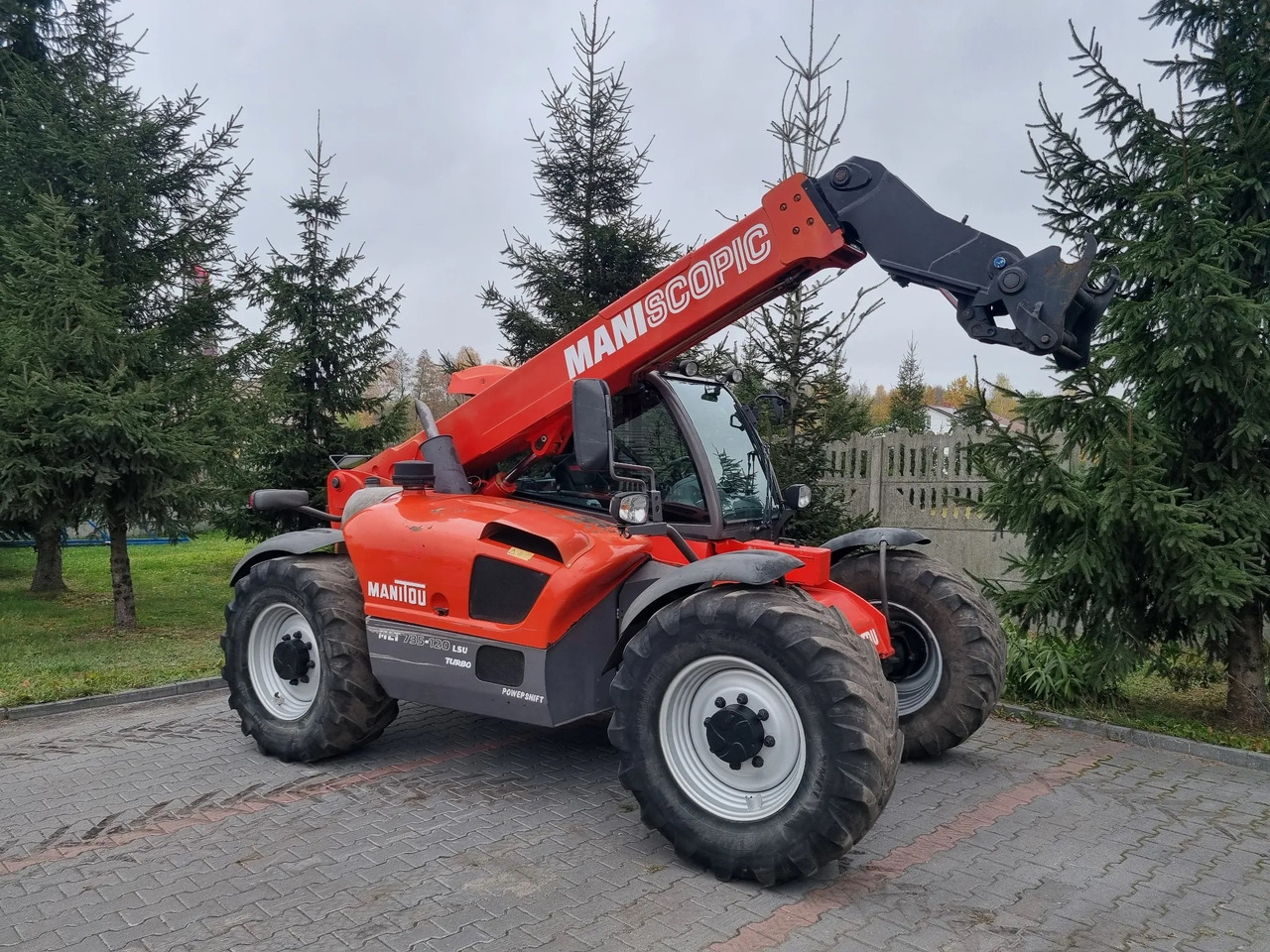 MANITOU MLT 735 120 LSU - Máy xúc lật bánh lốp kính thiên văn: hình 2 MANITOU MLT 735 120 LSU - Máy xúc lật bánh lốp kính thiên văn: hình 2