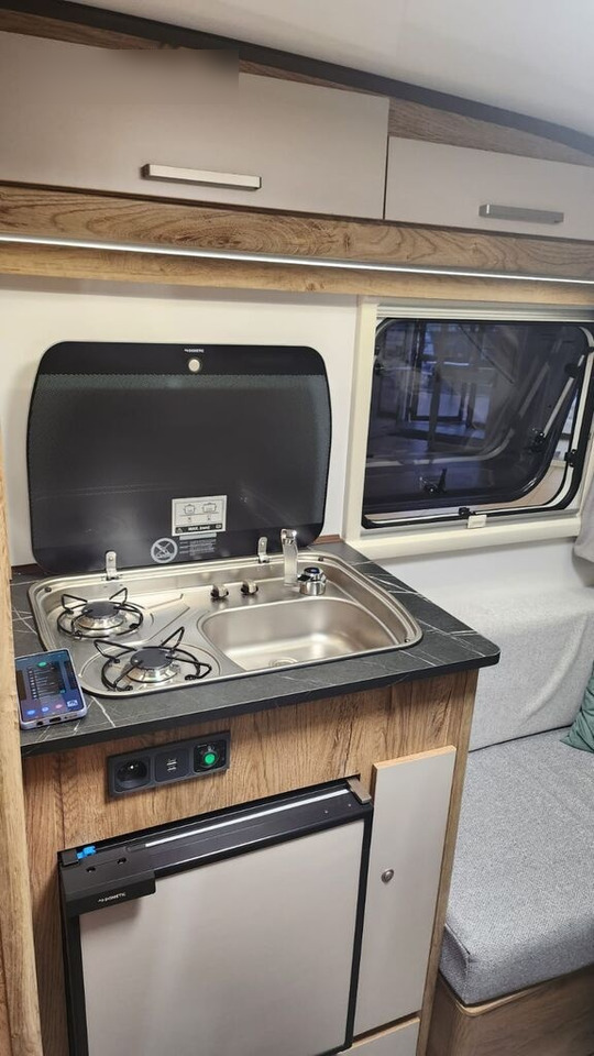 Niewiadów NEW SPORT 4 kemping 4 osoby camping for 4 people 750kg - Rơ moóc kiểu caravan: hình 5 Niewiadów NEW SPORT 4 kemping 4 osoby camping for 4 people 750kg - Rơ moóc kiểu caravan: hình 5