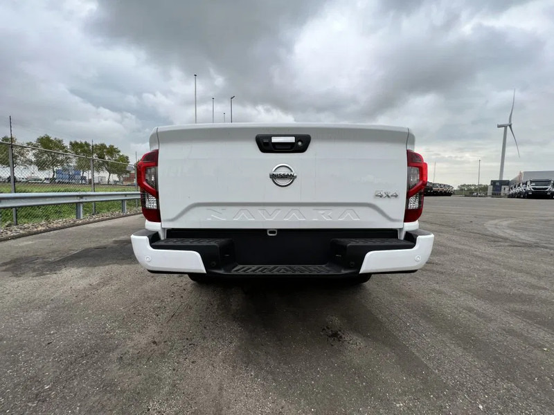 Nissan Navara 4x4 2.5 D Double Cab - LE Plus - AUTOMATIC - FULL OPTIONS - EURO 2 - NEW!! - 3 UNITS - Xe bán tải, Xe tải van: hình 5 Nissan Navara 4x4 2.5 D Double Cab - LE Plus - AUTOMATIC - FULL OPTIONS - EURO 2 - NEW!! - 3 UNITS - Xe bán tải, Xe tải van: hình 5