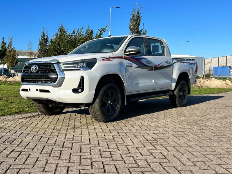 Toyota Hilux GLX SR5 4x4 - 2 UNITS IN STOCK - 2.4 D Double Cab - EURO 2 - NEW!! - Xe bán tải, Xe tải van: hình 1 Toyota Hilux GLX SR5 4x4 - 2 UNITS IN STOCK - 2.4 D Double Cab - EURO 2 - NEW!! - Xe bán tải, Xe tải van: hình 1