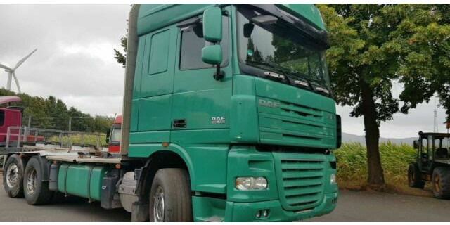 DAF XF105-460Super Spacs Cap G.Haus/Hoch Retarder - Xe chở gỗ: hình 2 DAF XF105-460Super Spacs Cap G.Haus/Hoch Retarder - Xe chở gỗ: hình 2