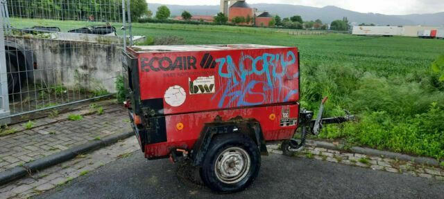Doosan F 30 - Máy nén khí: hình 3 Doosan F 30 - Máy nén khí: hình 3