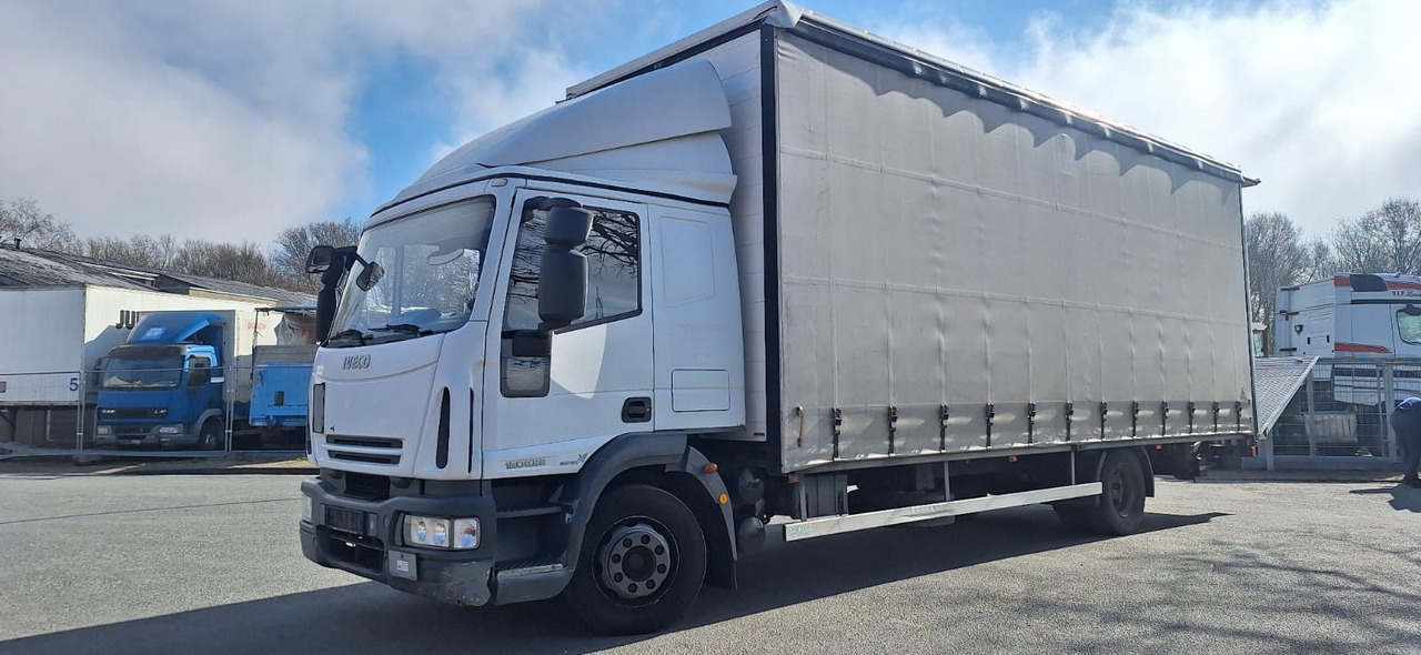 Iveco 120E22 Plane+Sp. G.Haus/Hochdach Klima LBW AHK - Xe tải thùng mui bạt: hình 5 Iveco 120E22 Plane+Sp. G.Haus/Hochdach Klima LBW AHK - Xe tải thùng mui bạt: hình 5