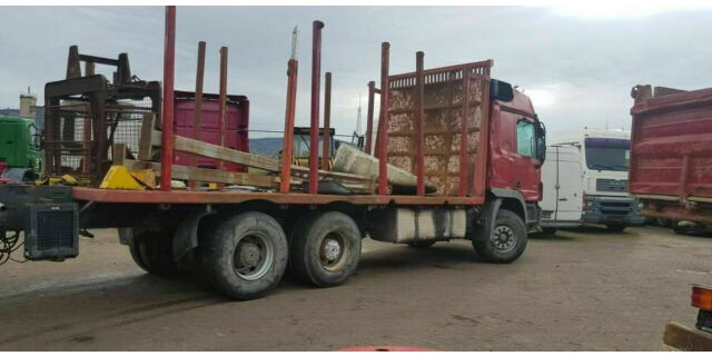 Iveco AD260T450PS 6x4 Blatt Blatt (E:5) - Xe chở gỗ, Xe cẩu tự hành: hình 2 Iveco AD260T450PS 6x4 Blatt Blatt (E:5) - Xe chở gỗ, Xe cẩu tự hành: hình 2
