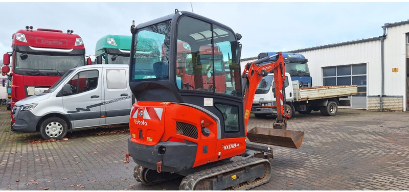 Kubota KX018-4 - Máy xúc mini: hình 3 Kubota KX018-4 - Máy xúc mini: hình 3