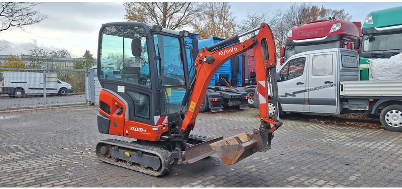 Kubota KX018-4 - Máy xúc mini: hình 1 Kubota KX018-4 - Máy xúc mini: hình 1