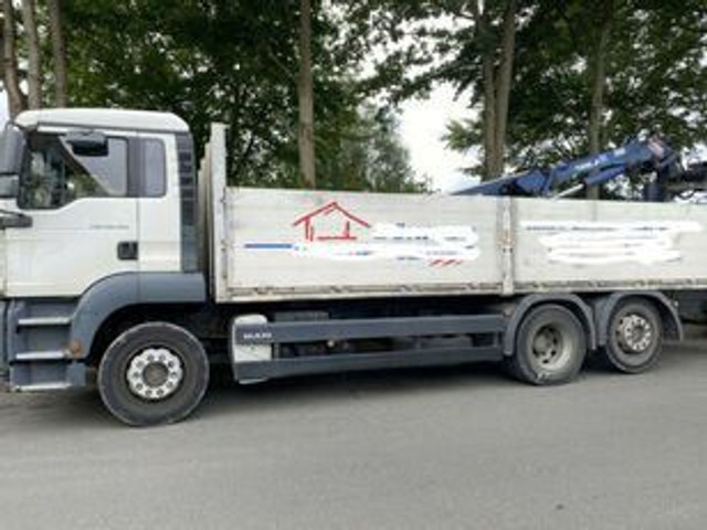 MAN 26.320 Pritsche mit Kran Tirre 170 - Xe tải thùng lửng/ Phẳng, Xe cẩu tự hành: hình 1 MAN 26.320 Pritsche mit Kran Tirre 170 - Xe tải thùng lửng/ Phẳng, Xe cẩu tự hành: hình 1