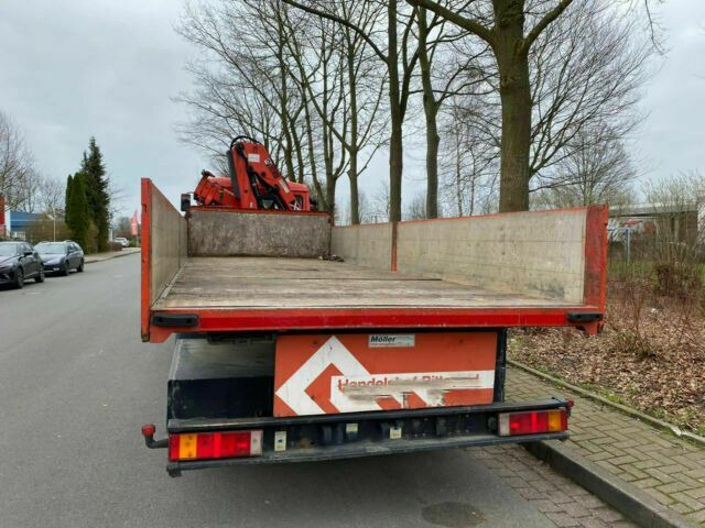 MAN ME18.284 mit Kran Not Aus Hiab 122B - Xe tải thùng lửng/ Phẳng, Xe cẩu tự hành: hình 2 MAN ME18.284 mit Kran Not Aus Hiab 122B - Xe tải thùng lửng/ Phẳng, Xe cẩu tự hành: hình 2