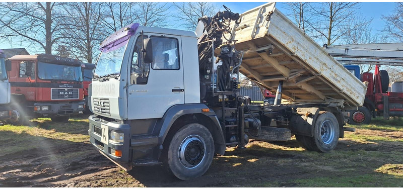 MAN TGM 18.220 4x2 3.S-Kipper mit Kran - Xe ben, Xe cẩu tự hành: hình 2 MAN TGM 18.220 4x2 3.S-Kipper mit Kran - Xe ben, Xe cẩu tự hành: hình 2