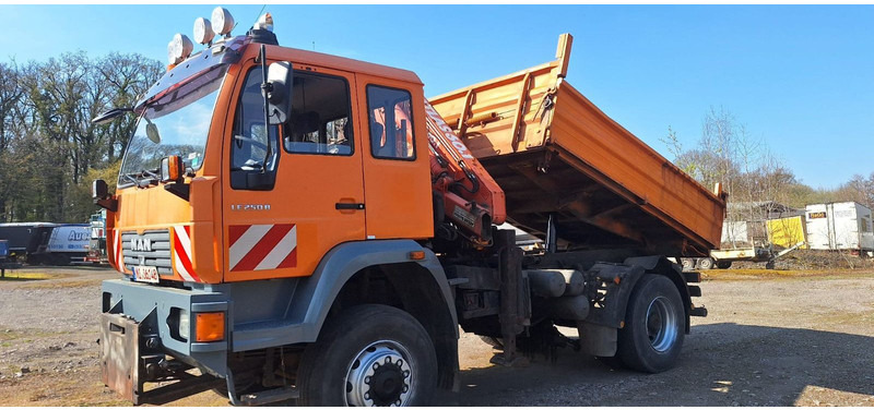 MAN TGM 18.240PS 4x4 3.S-Kipper mit Kran - Xe ben, Xe cẩu tự hành: hình 1 MAN TGM 18.240PS 4x4 3.S-Kipper mit Kran - Xe ben, Xe cẩu tự hành: hình 1