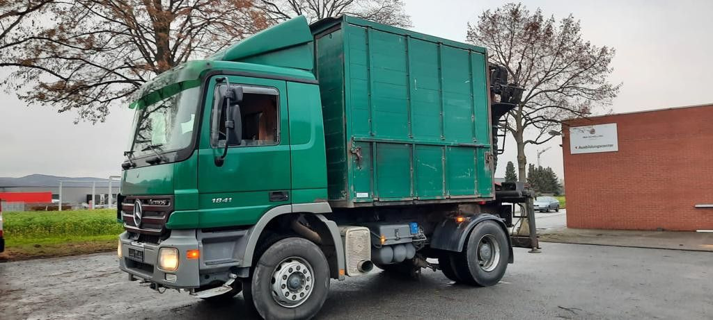 Mercedes-Benz 1841K 4x2 Actros Kipper mit Kran+Greifer - Xe ben, Xe cẩu tự hành: hình 1 Mercedes-Benz 1841K 4x2 Actros Kipper mit Kran+Greifer - Xe ben, Xe cẩu tự hành: hình 1
