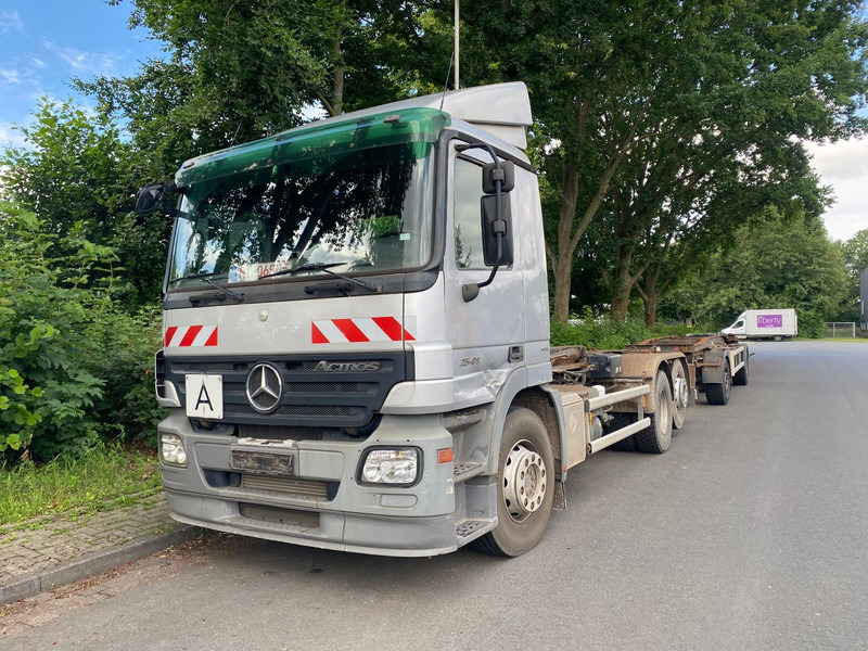 Mercedes-Benz 2641K 6x2 Abroller Klima - Xe tải nâng móc: hình 1 Mercedes-Benz 2641K 6x2 Abroller Klima - Xe tải nâng móc: hình 1