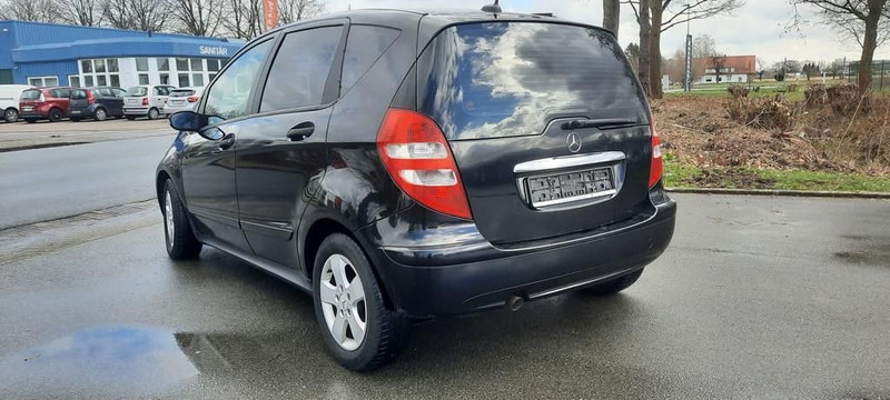 Mercedes-Benz A-Klasse 180 CDI AVANTGARDE - Hatchback: hình 4 Mercedes-Benz A-Klasse 180 CDI AVANTGARDE - Hatchback: hình 4