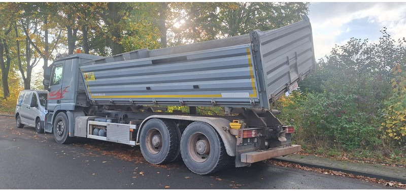 Mercedes-Benz Actros 2651 V8 6x4 - Xe ben: hình 3 Mercedes-Benz Actros 2651 V8 6x4 - Xe ben: hình 3
