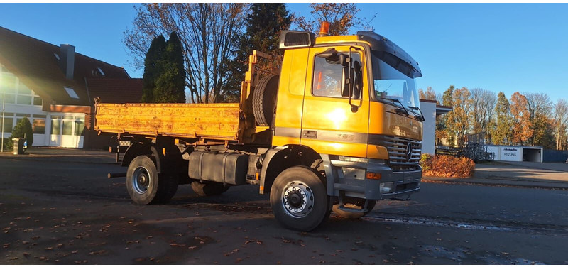 Mercedes-Benz Axor 1840 - Xe ben: hình 3 Mercedes-Benz Axor 1840 - Xe ben: hình 3