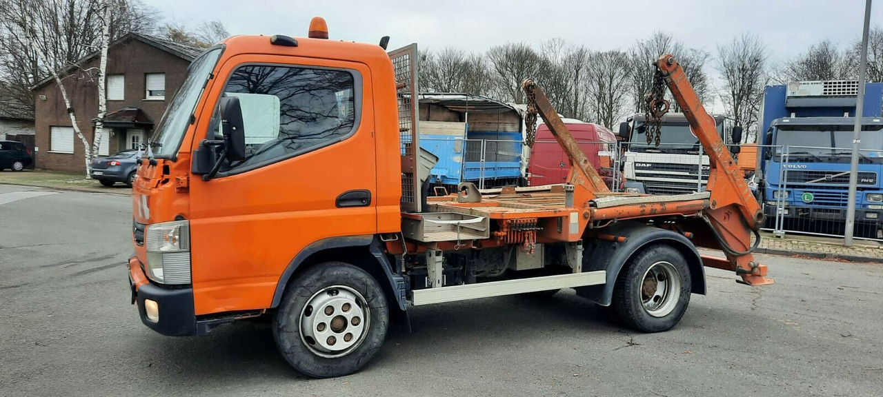 Mitsubishi Canter Absetzer Klima AHK Diff/Sperre - Xe tải chở thùng nhỏ: hình 3 Mitsubishi Canter Absetzer Klima AHK Diff/Sperre - Xe tải chở thùng nhỏ: hình 3