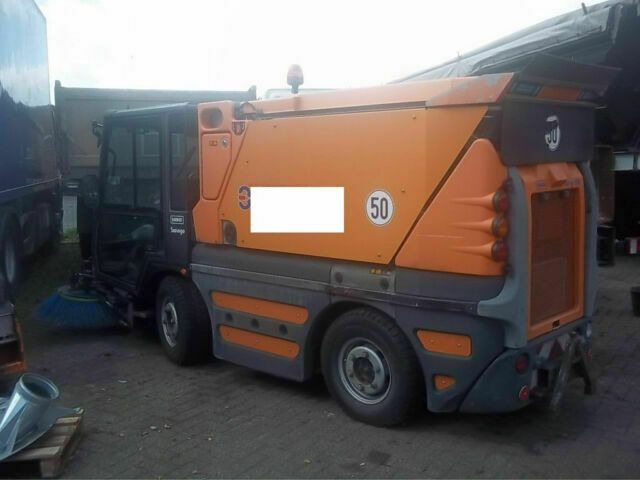 SCHMIDT Compact 200 German Maschine - Xe quét đường: hình 4 SCHMIDT Compact 200 German Maschine - Xe quét đường: hình 4
