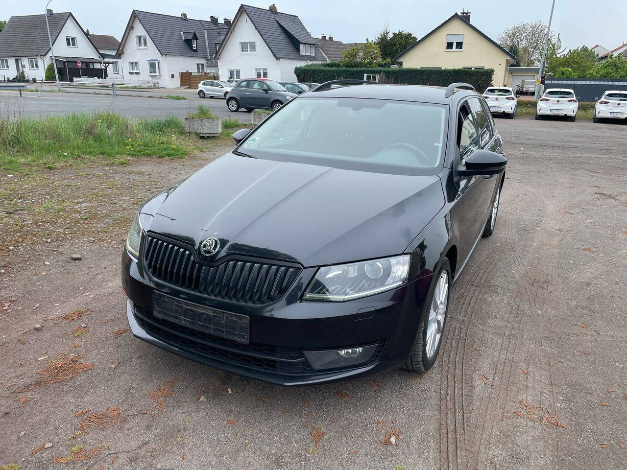 Skoda Octavia 2.0 TDI Green tec Solution Combi - Xe hơi: hình 1 Skoda Octavia 2.0 TDI Green tec Solution Combi - Xe hơi: hình 1