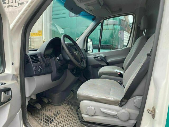 Volkswagen Crafter TDI Lang/Klima 3-Sitzer - Xe van chở hàng: hình 4 Volkswagen Crafter TDI Lang/Klima 3-Sitzer - Xe van chở hàng: hình 4