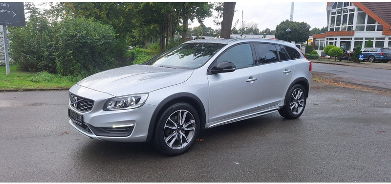 Volvo V60 Cross Country Summum AWD - Xe wagon: hình 4 Volvo V60 Cross Country Summum AWD - Xe wagon: hình 4