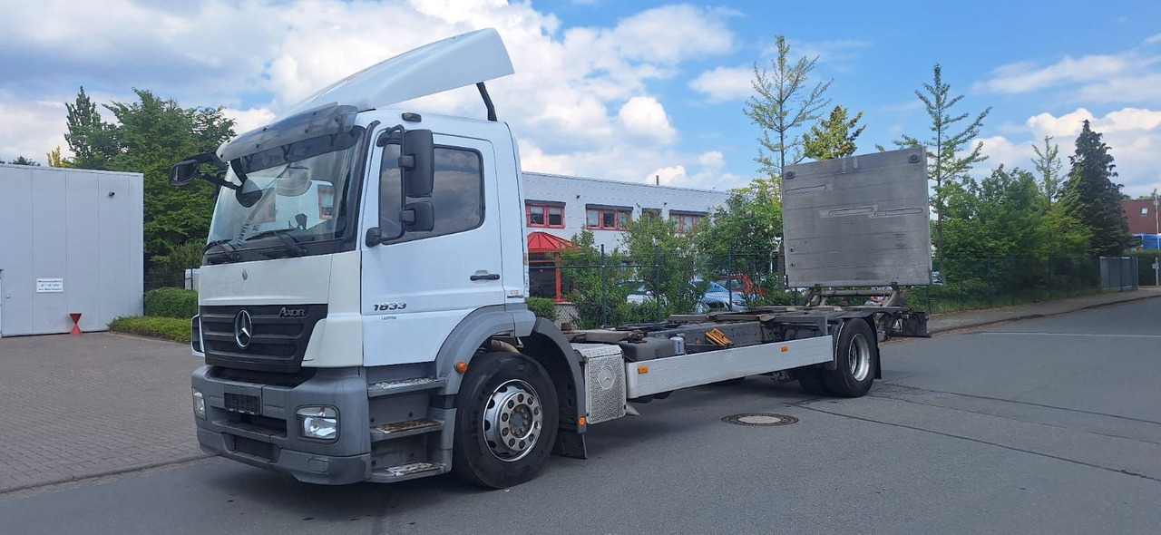 Mercedes-Benz 1833 2 Achser für BDF mit LBW - Xe đầu kéo: hình 1 Mercedes-Benz 1833 2 Achser für BDF mit LBW - Xe đầu kéo: hình 1