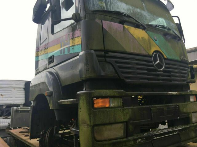 Mercedes-Benz 1843 Axor SZM Teileträger - Xe đầu kéo: hình 1 Mercedes-Benz 1843 Axor SZM Teileträger - Xe đầu kéo: hình 1