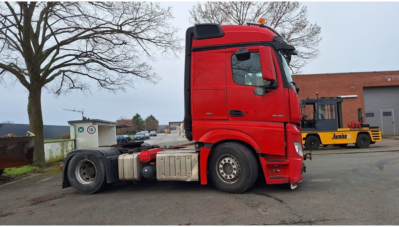 Mercedes-Benz 1845 Actros 4 2-Achser 4x2 SZM - Xe đầu kéo: hình 3 Mercedes-Benz 1845 Actros 4 2-Achser 4x2 SZM - Xe đầu kéo: hình 3