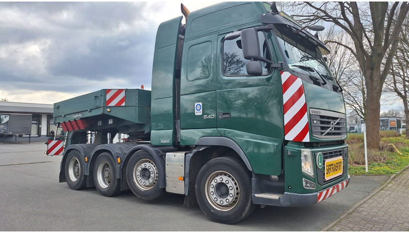 Volvo FH 540 8x4 - Xe đầu kéo: hình 2 Volvo FH 540 8x4 - Xe đầu kéo: hình 2