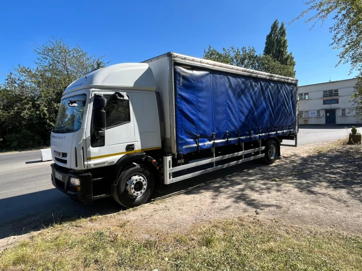 2013 Iveco Eurocargo Curtainsider - Xe tải thùng mui bạt: hình 5 2013 Iveco Eurocargo Curtainsider - Xe tải thùng mui bạt: hình 5