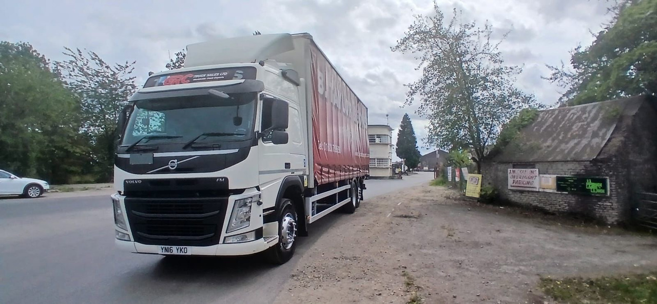 2016 Volvo FM 330 Curtainside Truck - Xe tải thùng mui bạt: hình 4 2016 Volvo FM 330 Curtainside Truck - Xe tải thùng mui bạt: hình 4