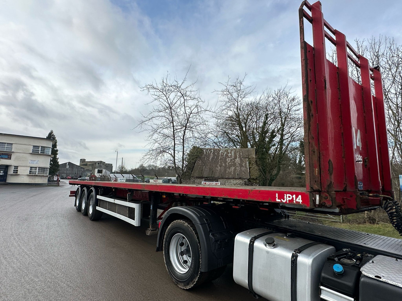 SDC triaxle Trailer - Sơ mi rơ moóc thùng lửng/ Phẳng: hình 1 SDC triaxle Trailer - Sơ mi rơ moóc thùng lửng/ Phẳng: hình 1