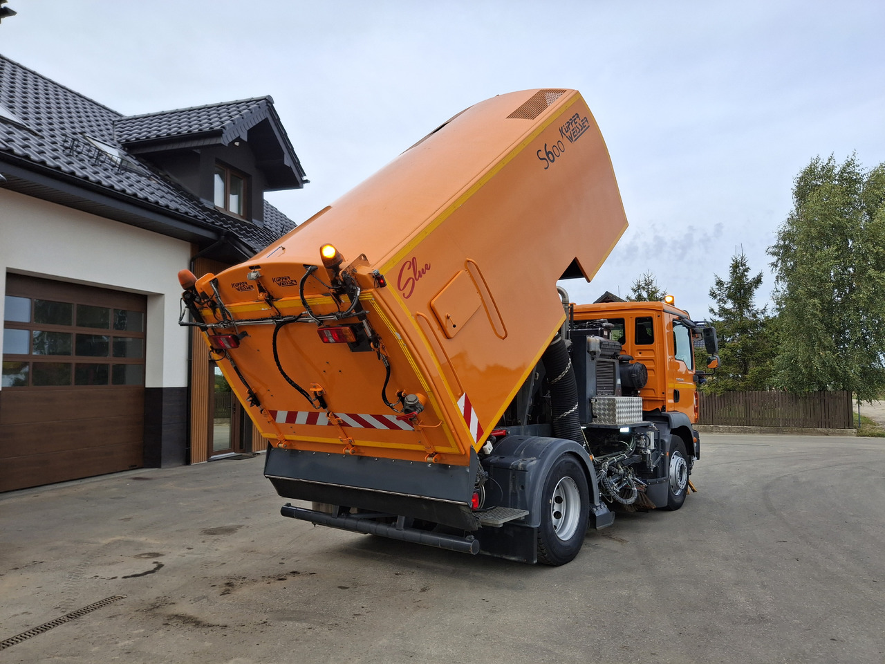 Xe quét đường MAN TGM 18.250 Zamiatarka Kupper Weisser BROCK 2 Motoren Szczotki L/R PM10 Odchwaszczarka: hình 9