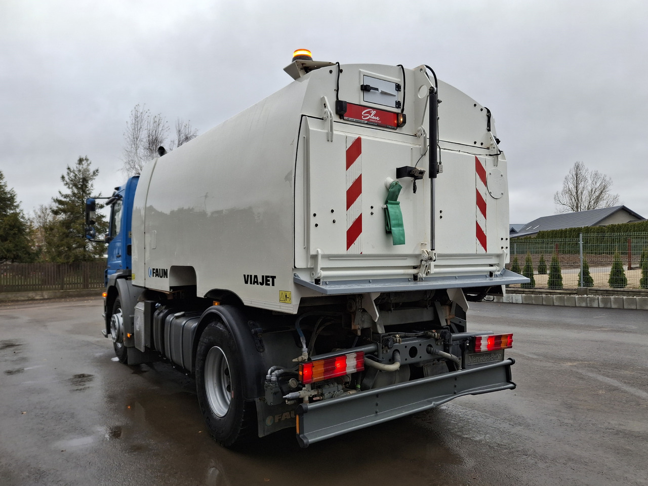 Mercedes-Benz Axor 1829 Zamiatarka Kehrmaschine FAUN Euro5 PM10 76 Tyś KM 2010 - Xe quét đường: hình 3 Mercedes-Benz Axor 1829 Zamiatarka Kehrmaschine FAUN Euro5 PM10 76 Tyś KM 2010 - Xe quét đường: hình 3