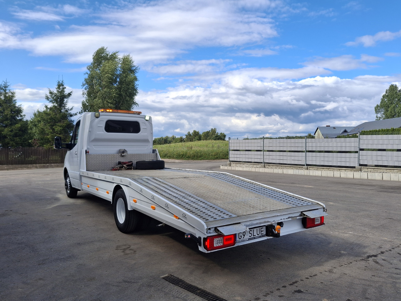 Mercedes-Benz Sprinter 519 Laweta 3500kg Koła Bliźniacze 3.0 V6 - Xe tải kéo: hình 4 Mercedes-Benz Sprinter 519 Laweta 3500kg Koła Bliźniacze 3.0 V6 - Xe tải kéo: hình 4