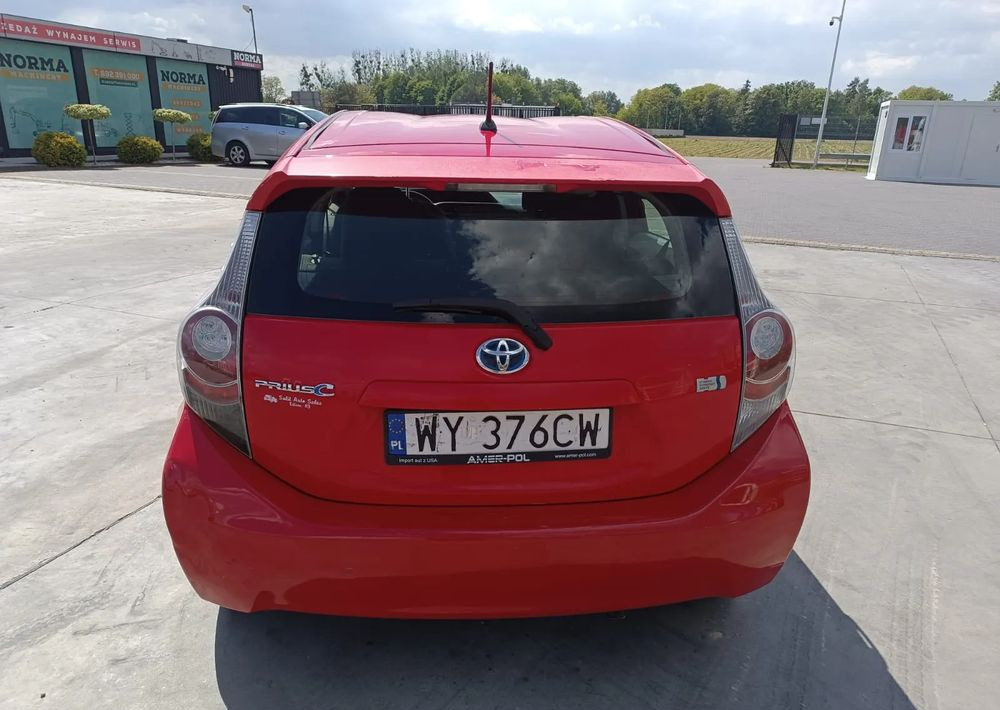 Toyota Prius - Xe hơi: hình 4 Toyota Prius - Xe hơi: hình 4