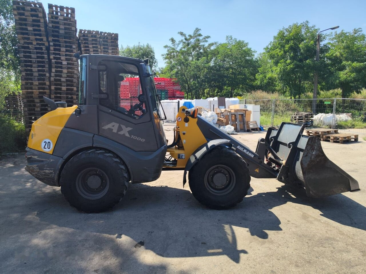 Mecalac AX 1000 - Máy xúc lật bánh lốp: hình 5 Mecalac AX 1000 - Máy xúc lật bánh lốp: hình 5