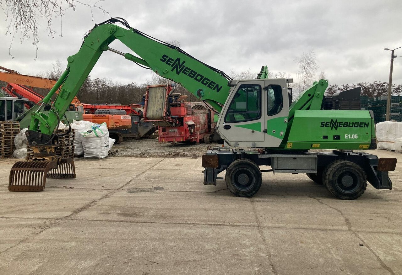 Sennebogen 818 M - Máy cạp rác/ Công nghiệp: hình 1 Sennebogen 818 M - Máy cạp rác/ Công nghiệp: hình 1