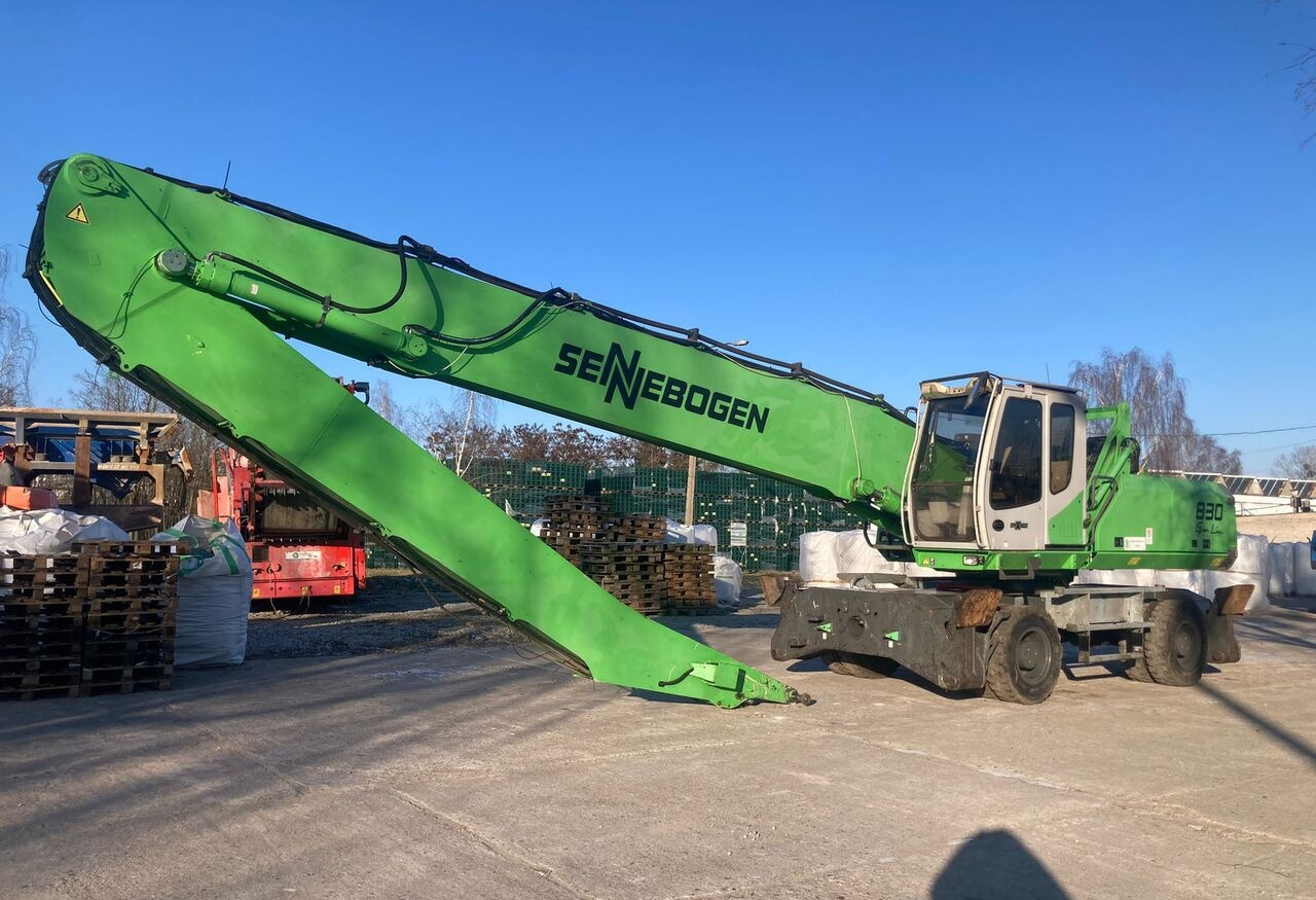 Sennebogen 830 - Máy cạp rác/ Công nghiệp: hình 3 Sennebogen 830 - Máy cạp rác/ Công nghiệp: hình 3