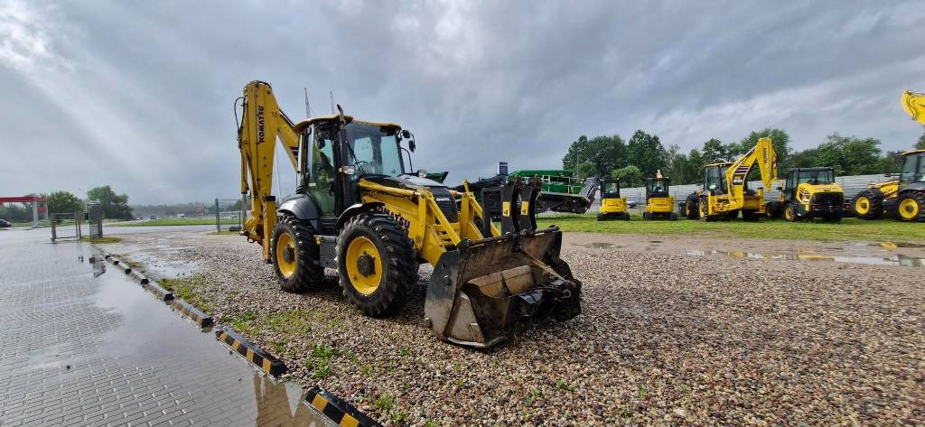 Komatsu WB 97 R-8 - Máy xúc trước múc sau: hình 3 Komatsu WB 97 R-8 - Máy xúc trước múc sau: hình 3