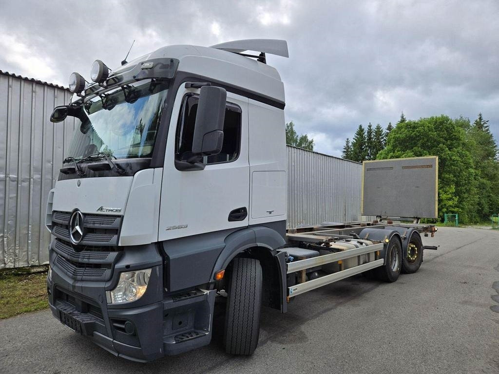 Mercedes-Benz ACTROS 2553 6X2 LAGAB - Xe chở container/ Xe tải hoán đổi thân: hình 1 Mercedes-Benz ACTROS 2553 6X2 LAGAB - Xe chở container/ Xe tải hoán đổi thân: hình 1