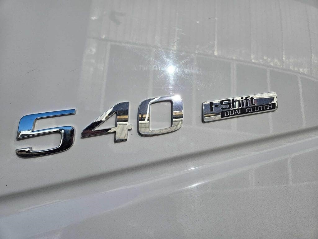 Xe tải khung gầm Volvo FH540 8X4 CHASSY: hình 18