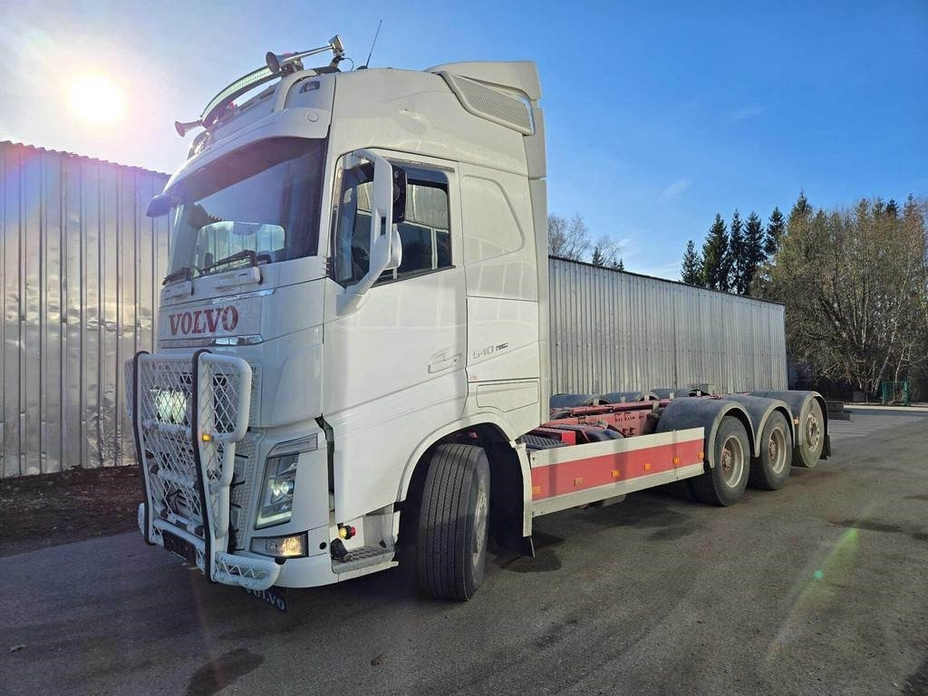 Volvo FH540 8X4 CHASSY - Xe tải khung gầm: hình 1 Volvo FH540 8X4 CHASSY - Xe tải khung gầm: hình 1