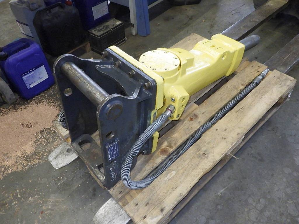 Epiroc SB 302  - Búa thủy lực cho Máy móc xây dựng: hình 3 Epiroc SB 302  - Búa thủy lực cho Máy móc xây dựng: hình 3