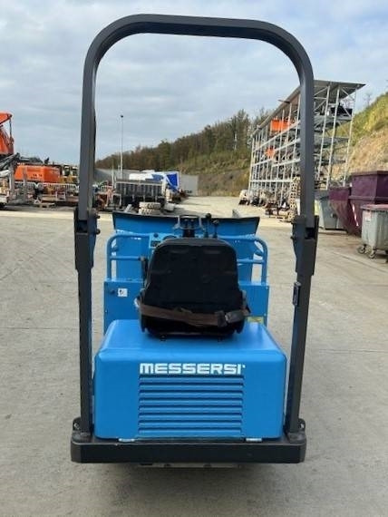 Messersi TCH 1500 BT - Xe ben đổ bánh xích: hình 5 Messersi TCH 1500 BT - Xe ben đổ bánh xích: hình 5