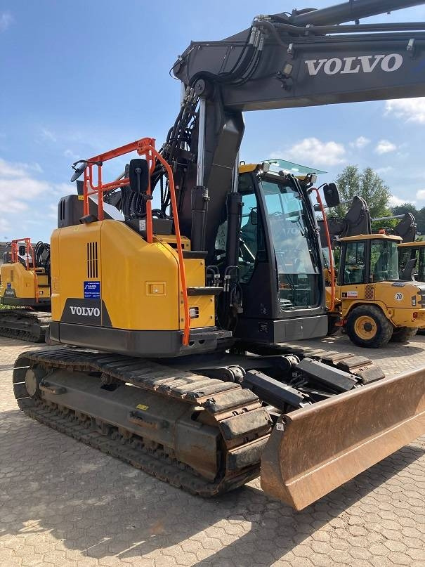 Volvo ECR 145 E - Máy xúc bánh xích: hình 4 Volvo ECR 145 E - Máy xúc bánh xích: hình 4